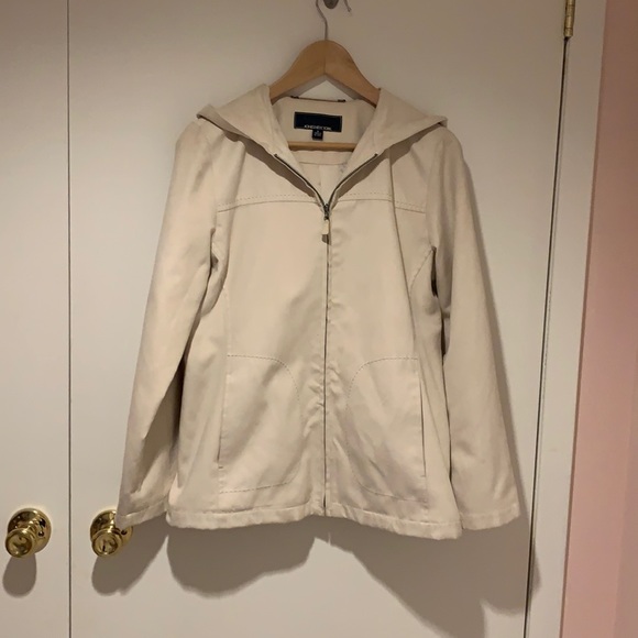 Zippered lightweight jacket with hood and pockets - Picture 1 of 6